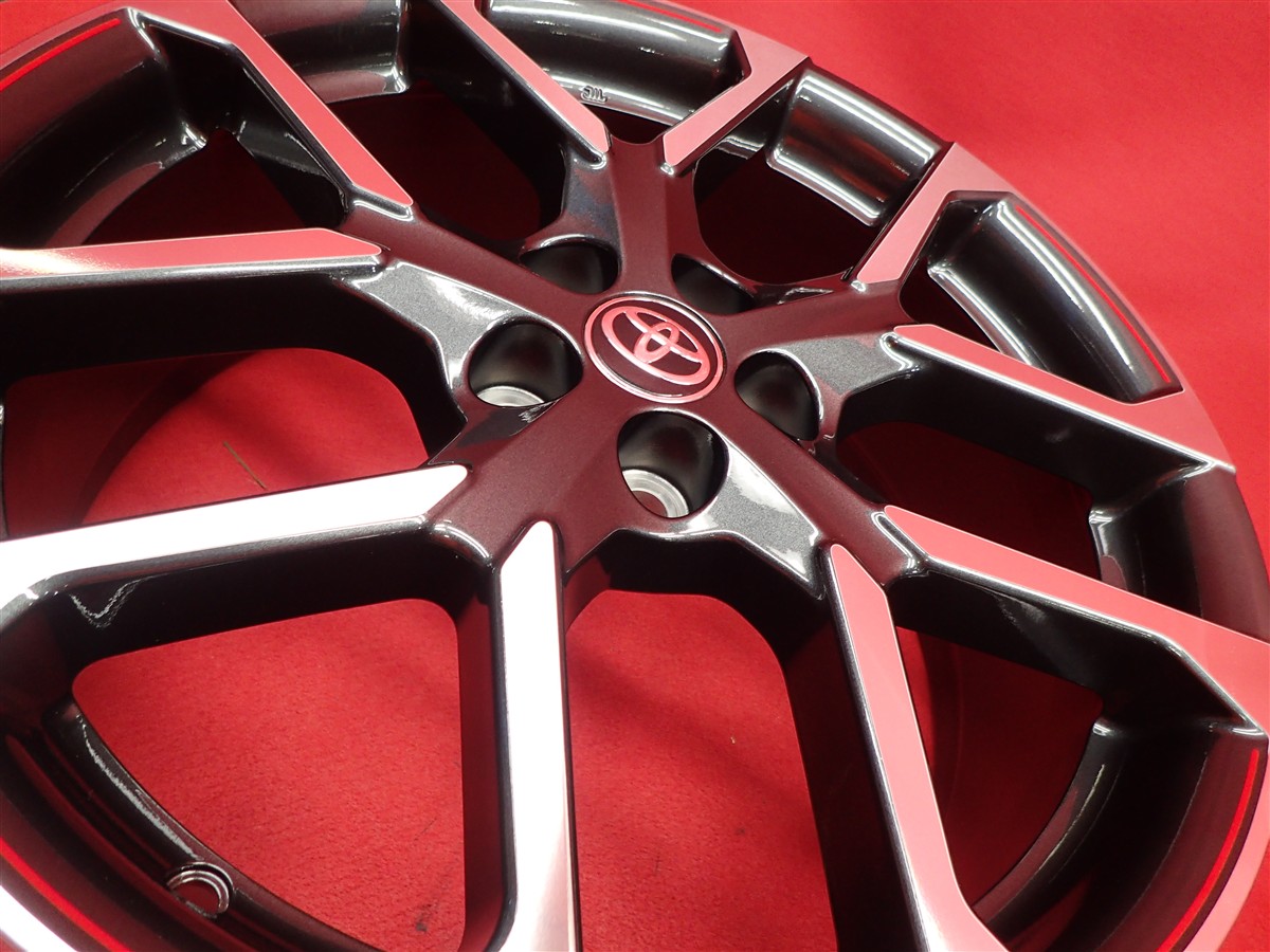 プリウス PHV ( 50系 ) GR スポーツ 純正 18インチ | 中古タイヤ